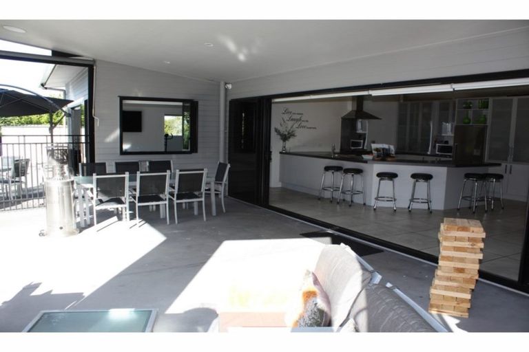 Photo of property in 10 Northcroft Drive, Ngararatunua, Whangarei, 0176