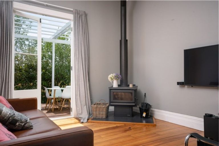 Photo of property in 8 Wards Line, Morison Bush, Greytown, 5794