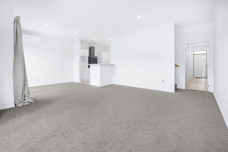 Photo of property in 12c Kelvin Place, Hamilton East, Hamilton, 3216