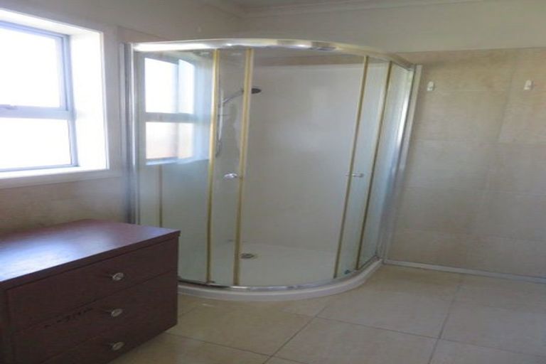 Photo of property in 58 Alma Crescent, Papakura, 2110