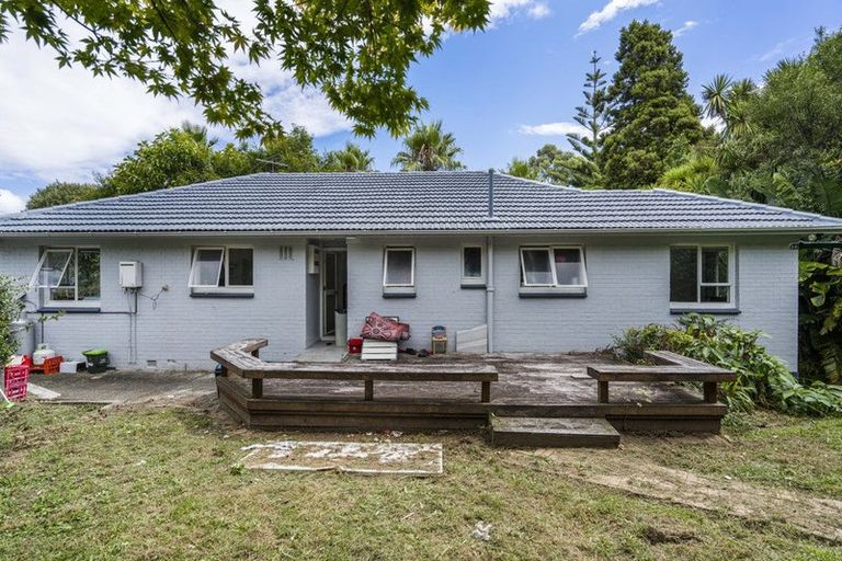 Photo of property in 1/36 Halver Road, Hillpark, Auckland, 2102