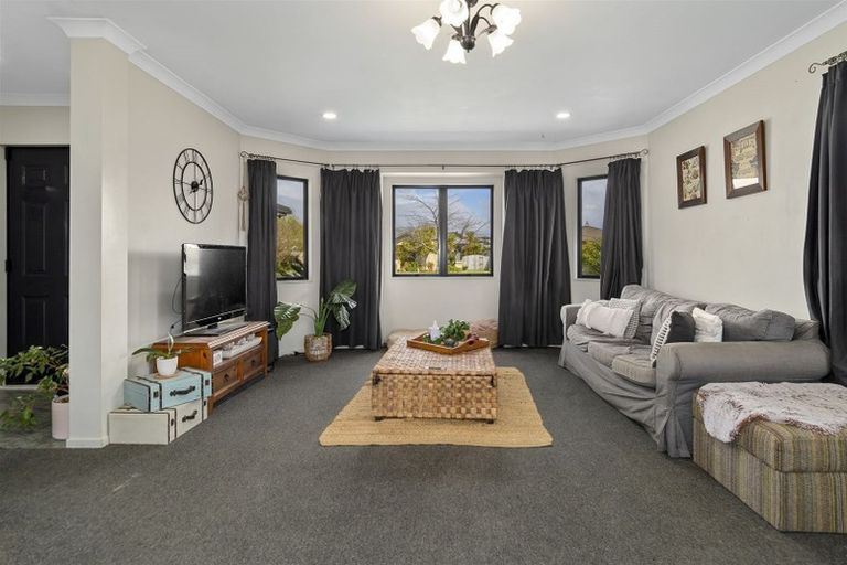 Photo of property in 19 Lisa Place, Brookfield, Tauranga, 3110