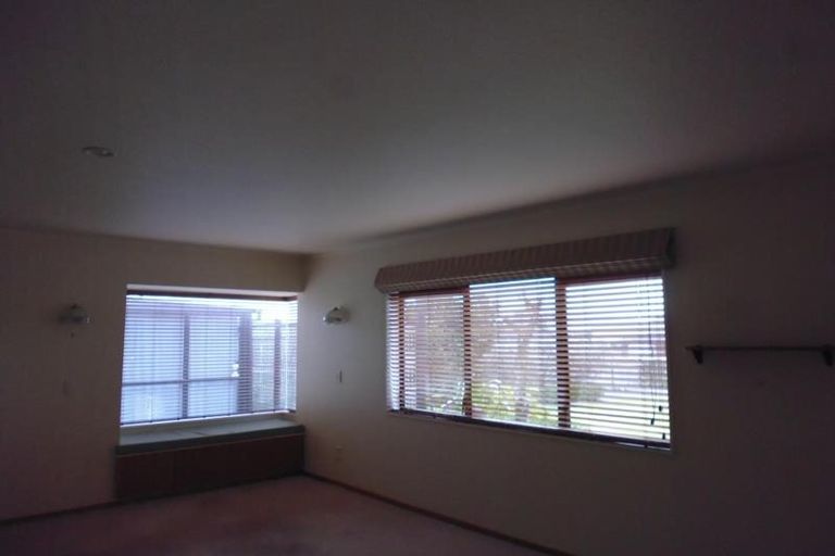 Photo of property in 4a Trinity Place, Paraparaumu Beach, Paraparaumu, 5032