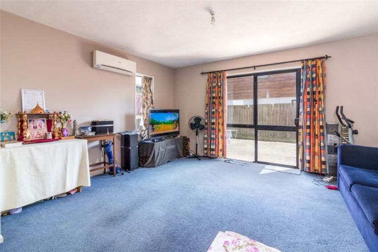 Photo of property in 1/10 Mayfair Street, Riccarton, Christchurch, 8011