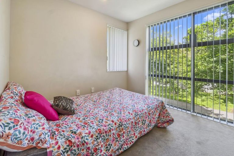 Photo of property in 192 Porchester Road, Takanini, 2112