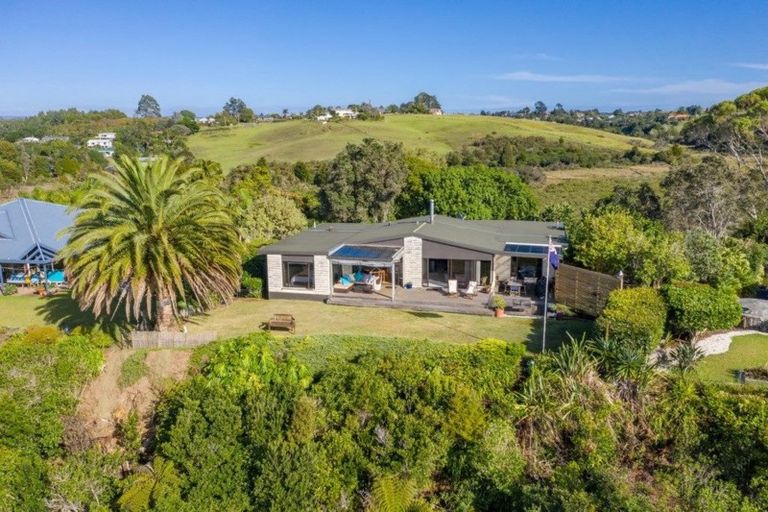 Photo of property in 24 Paretu Drive, Kerikeri, 0294