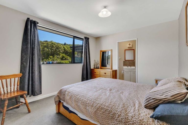 Photo of property in 9 Victoria Close, Picton, 7220