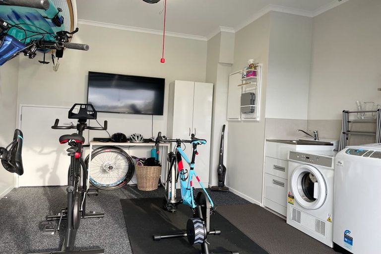 Photo of property in 41 Koura Drive, Red Beach, 0932