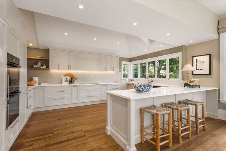 Photo of property in 55 Innes Road, St Albans, Christchurch, 8052