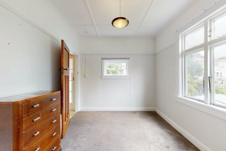 Photo of property in 132-136 Washington Avenue, Brooklyn, Wellington, 6021