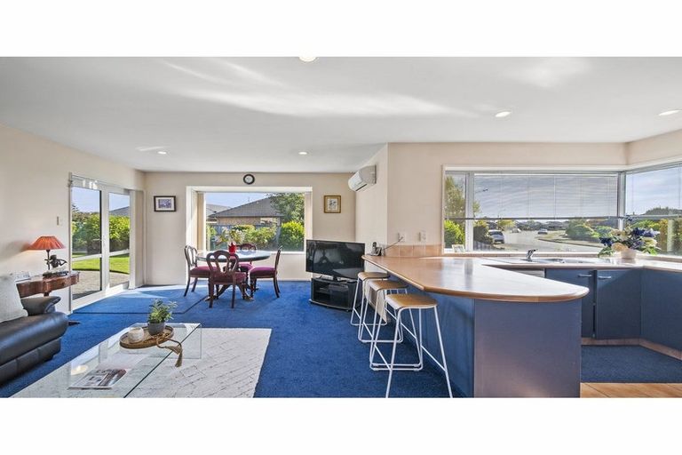 Photo of property in 52 Bella Rosa Drive, Hei Hei, Christchurch, 8042