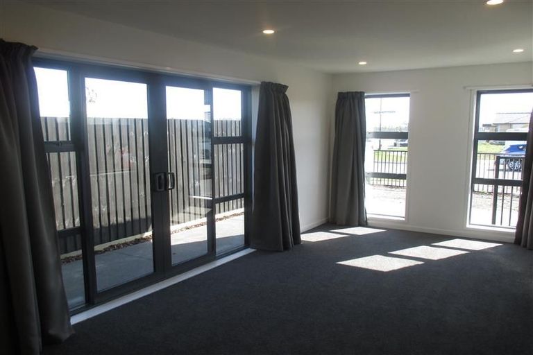 Photo of property in 69 Packard Crescent, Halswell, Christchurch, 8025