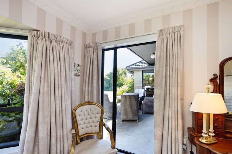 Photo of property in 12 Turnbull Street, Rosedale, Invercargill, 9810