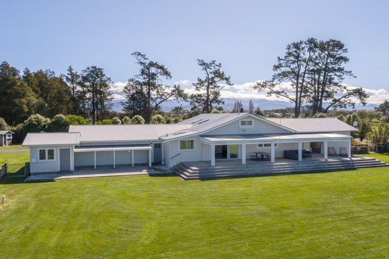 Photo of property in 63 Otawa Drive, West Taratahi, Carterton, 5887
