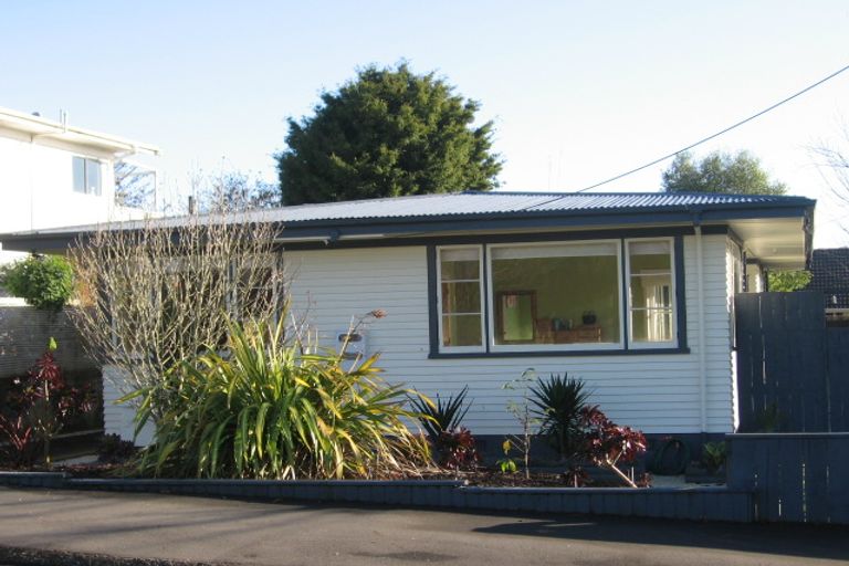 Photo of property in 11 Sillary Street, Hamilton East, Hamilton, 3216