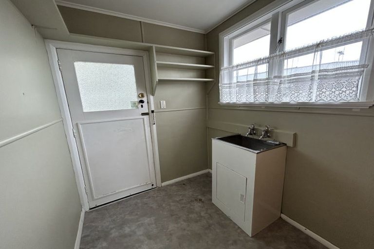 Photo of property in 24 Clyde Street, Tokoroa, 3420