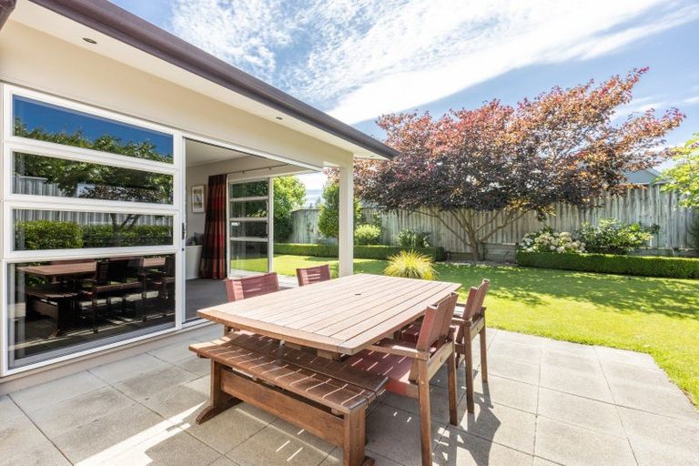 Photo of property in 52 Rochfort Road, Havelock North, 4130