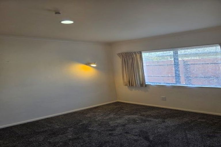 Photo of property in 3/66 Kawaha Point Road, Kawaha Point, Rotorua, 3010