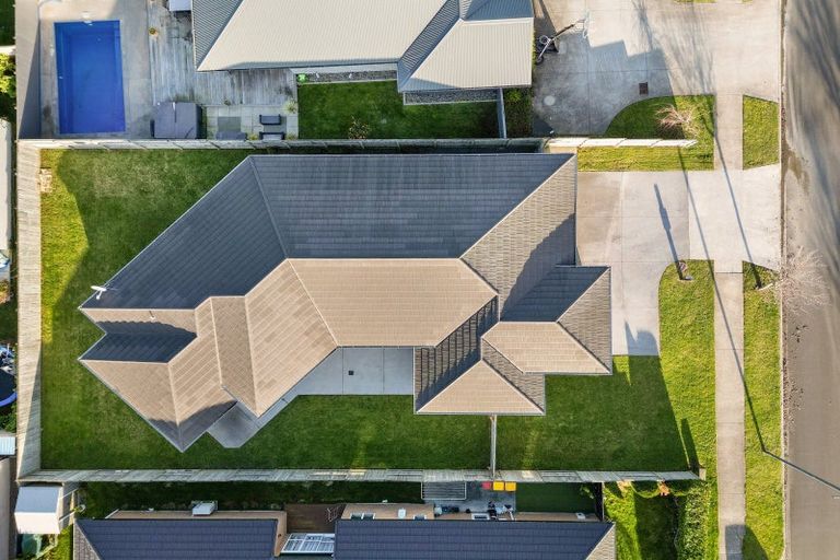 Photo of property in 16 Helen June Avenue, Flagstaff, Hamilton, 3210