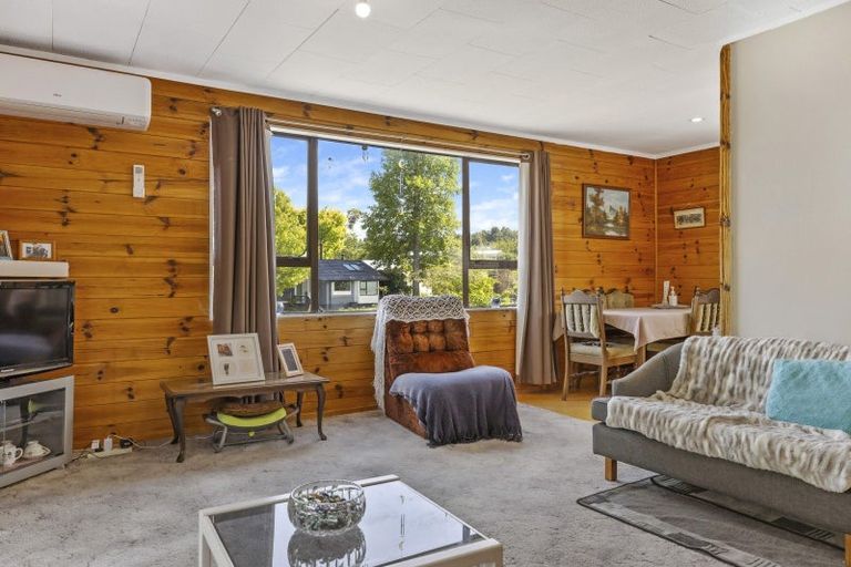 Photo of property in 12 Epping Place, Richmond Heights, Taupo, 3330