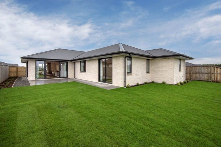 Photo of property in 14 Mccormick Lane, Rolleston, 7615