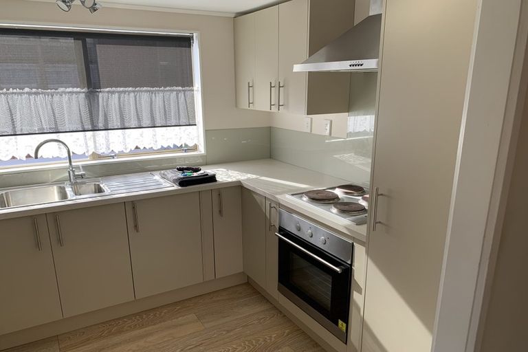 Photo of property in 4/54 Wellington Street, Howick, Auckland, 2014