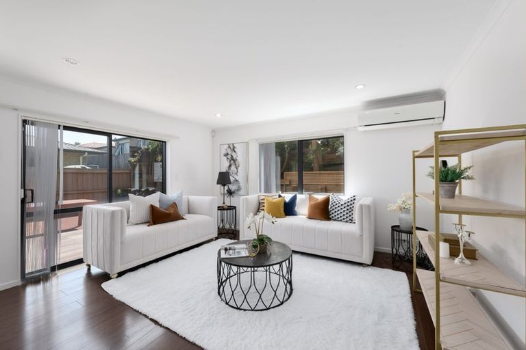 Photo of property in 24 Foundation Place, Glen Eden, Auckland, 0602