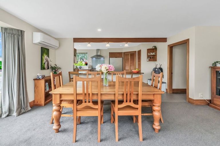 Photo of property in 8 Muir Avenue, Halswell, Christchurch, 8025