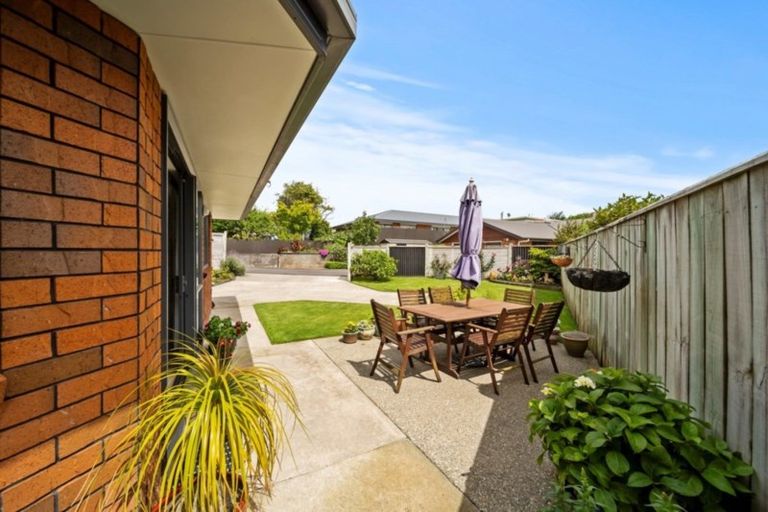 Photo of property in 9a Wilton Street, Westown, New Plymouth, 4310