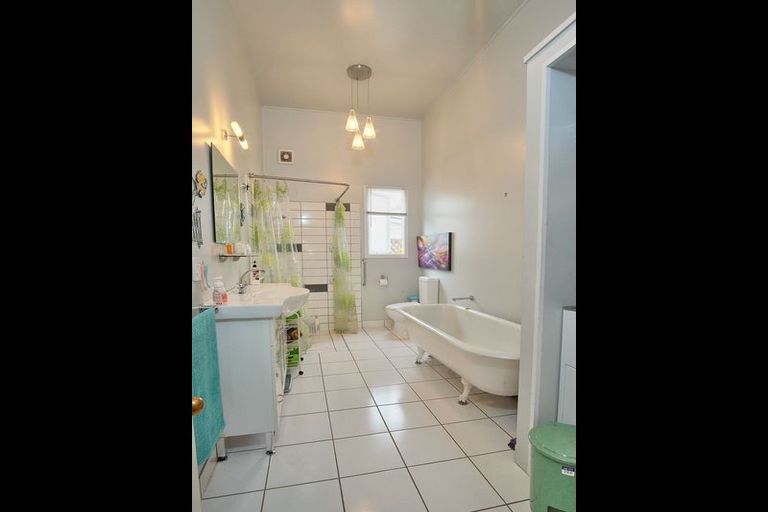 Photo of property in 4 Lewis Street, Geraldine, 7930