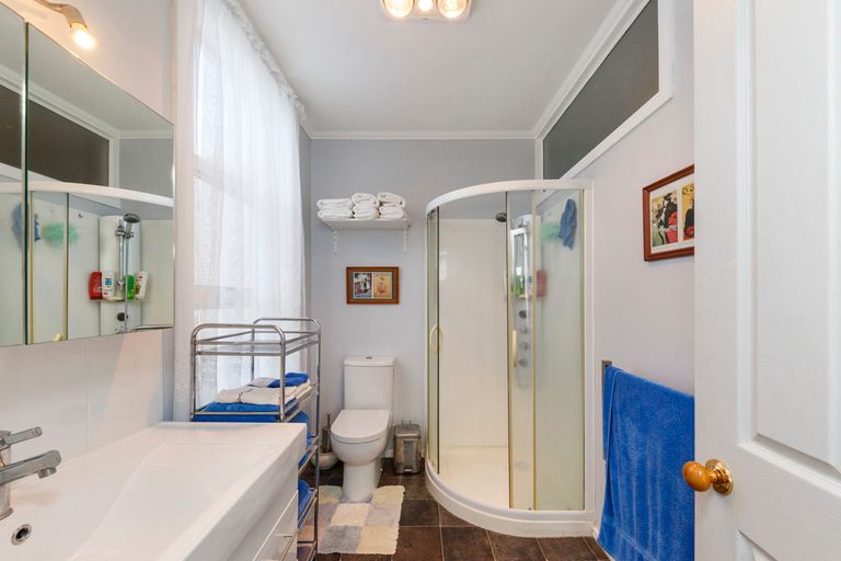 Photo of property in 1 Bryant Street, Takaro, Palmerston North, 4412