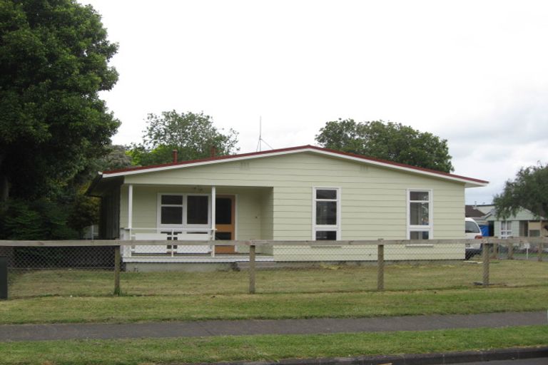Photo of property in 73 Kindergarten Drive, Conifer Grove, Takanini, 2112