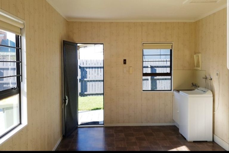 Photo of property in 8 Jasmine Avenue, Dinsdale, Hamilton, 3204