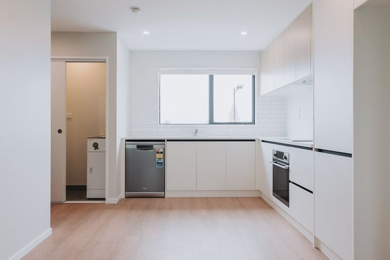 Photo of property in 68 Tukari Lane, Mangere Bridge, Auckland, 2022