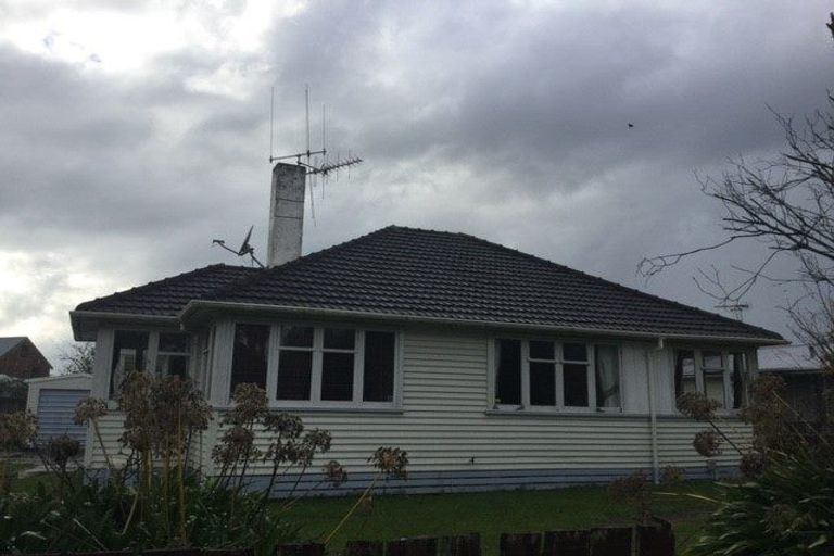 Photo of property in 14 Haultain Street, Fairfield, Hamilton, 3214