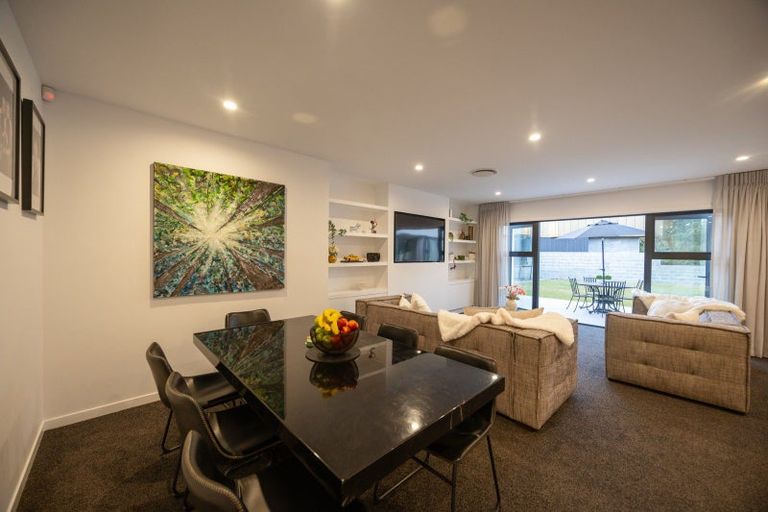 Photo of property in 7 Kanuka Drive, Hokowhitu, Palmerston North, 4410