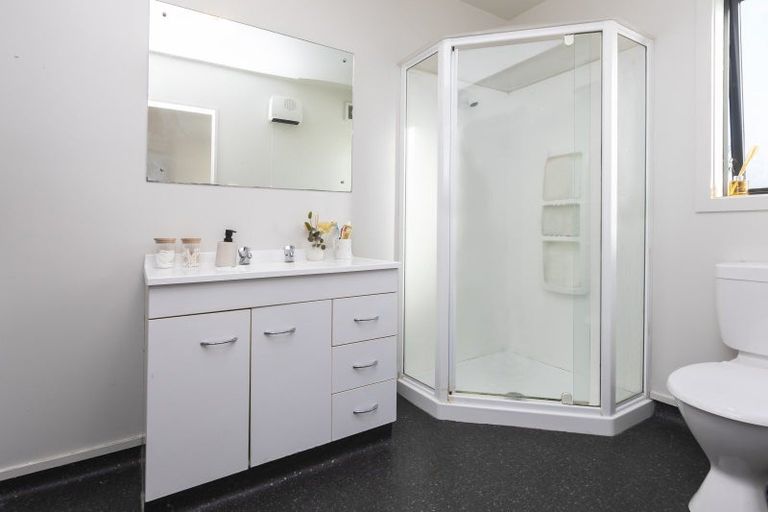 Photo of property in 116 Clarence Street, Riccarton, Christchurch, 8011