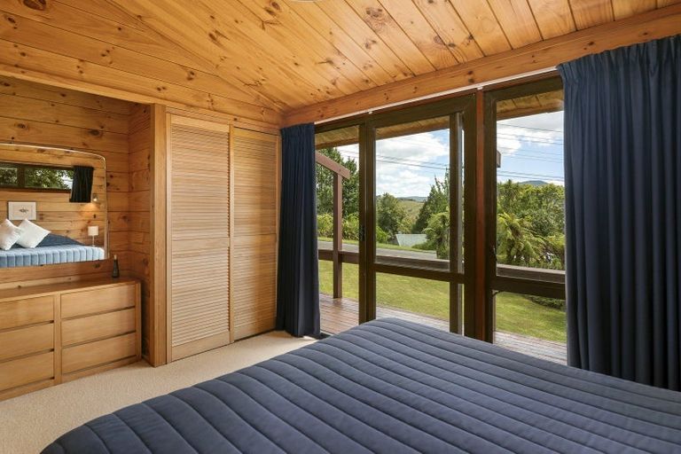 Photo of property in 64 Utuhina Road, Springfield, Rotorua, 3015