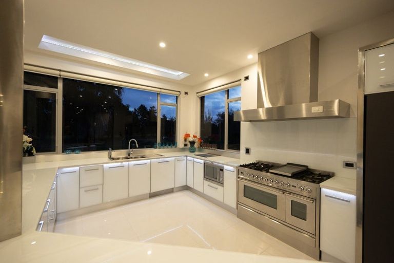 Photo of property in 23a Montgomery Terrace, Hokowhitu, Palmerston North, 4410