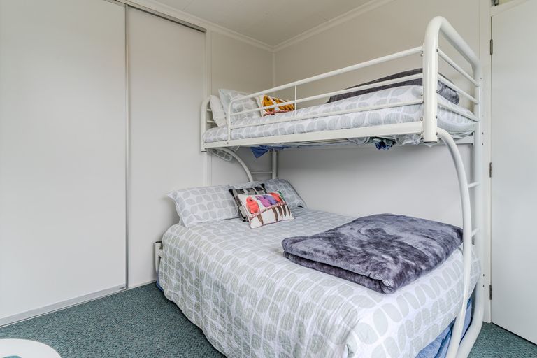 Photo of property in 15 Macaulay Place, Twizel, 7901