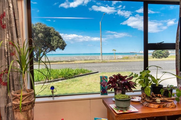 Photo of property in 1 Ferguson Avenue, Westshore, Napier, 4110
