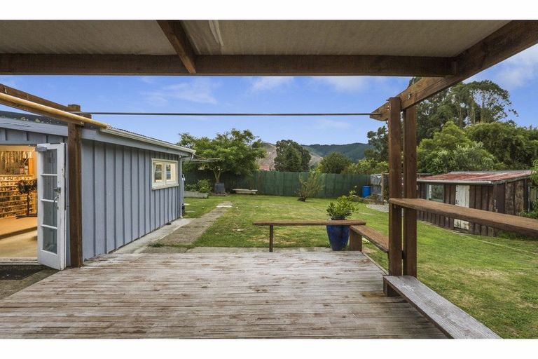 Photo of property in 165 Whitby Road, Wakefield, 7025