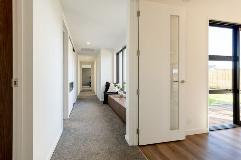 Photo of property in 6 Cam Mill Place, Rangiora, 7400