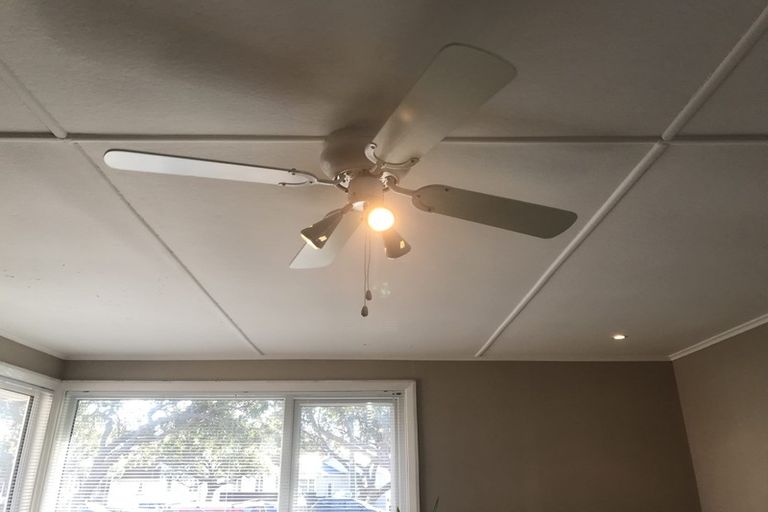 Photo of property in 102 Miramar Avenue, Miramar, Wellington, 6022