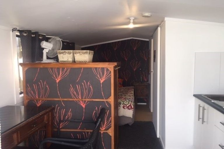 Photo of property in 1 Luke Place, Otara, Auckland, 2023