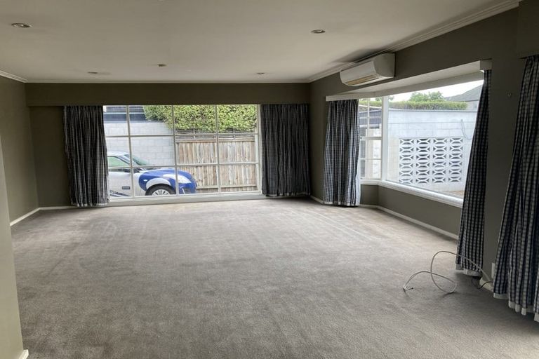 Photo of property in 33 Church Lane, Merivale, Christchurch, 8014