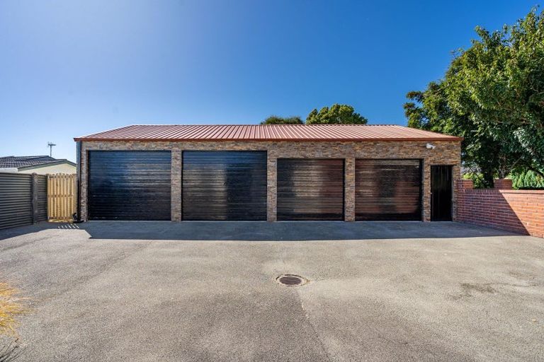 Photo of property in 62 Grange Street, Winton, 9720