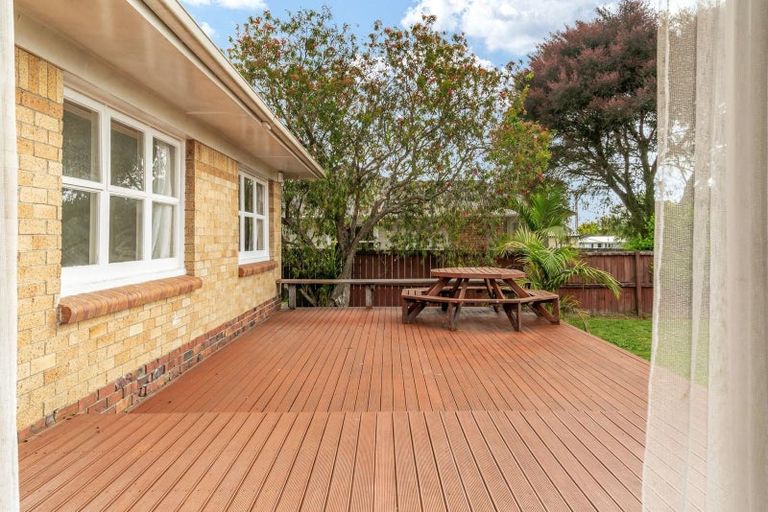 Photo of property in 9 Alma Crescent, Papakura, 2110