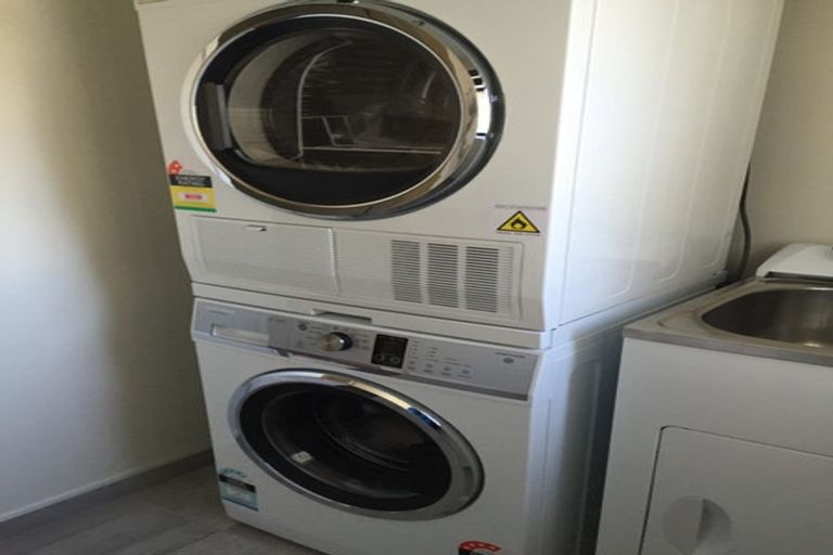 Photo of property in 31 Euston Street, Riccarton, Christchurch, 8041