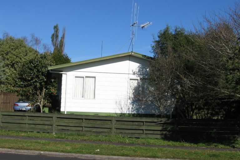 Photo of property in 6 Olive Place, Nawton, Hamilton, 3200